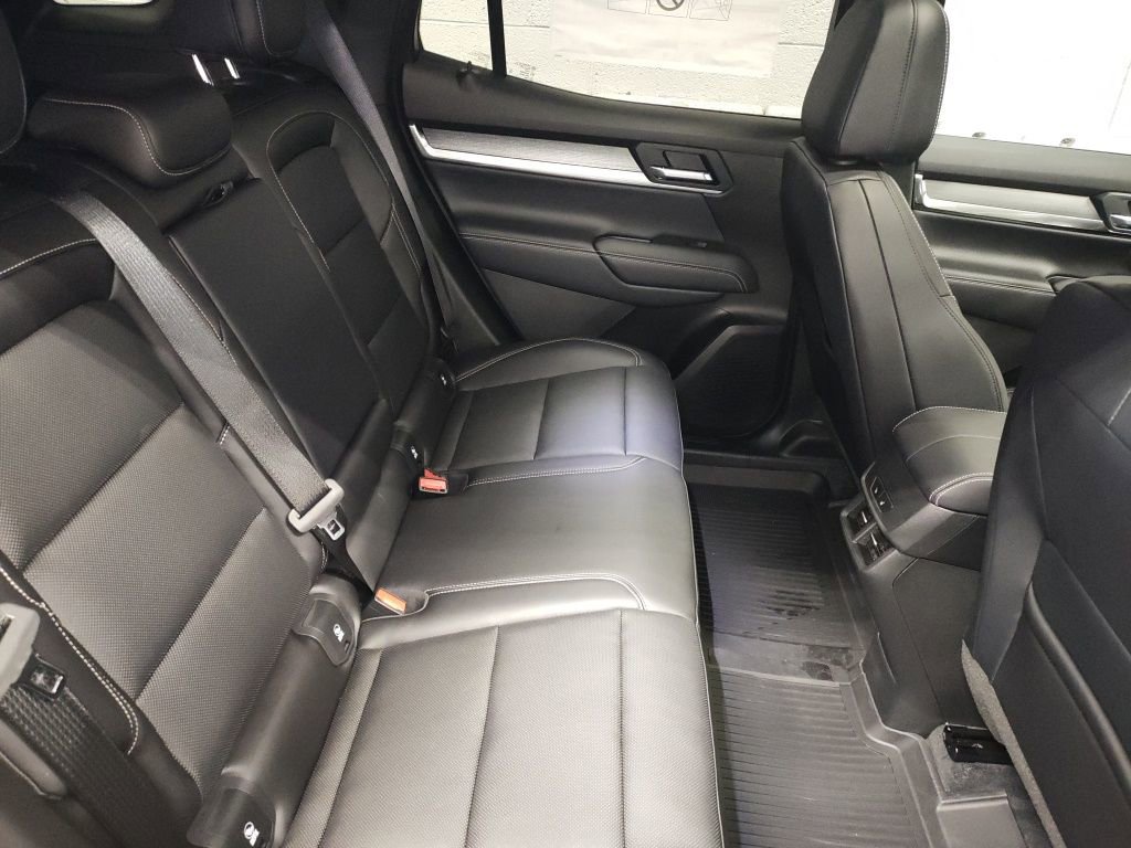 New 2026 GMC Terrain Elevation image 11