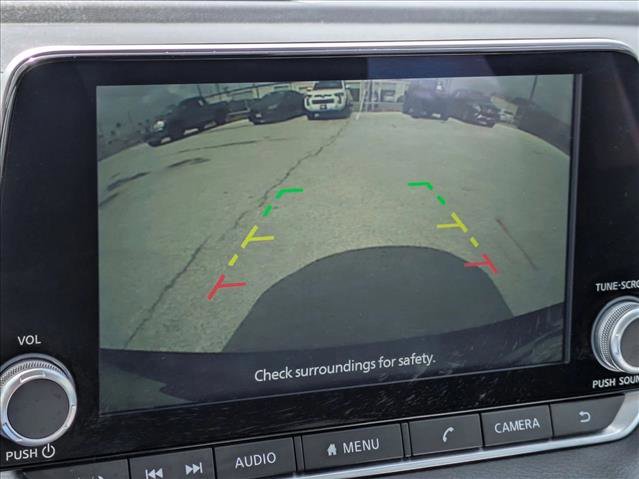 Used 2024 Nissan Sentra SV FWD image 12