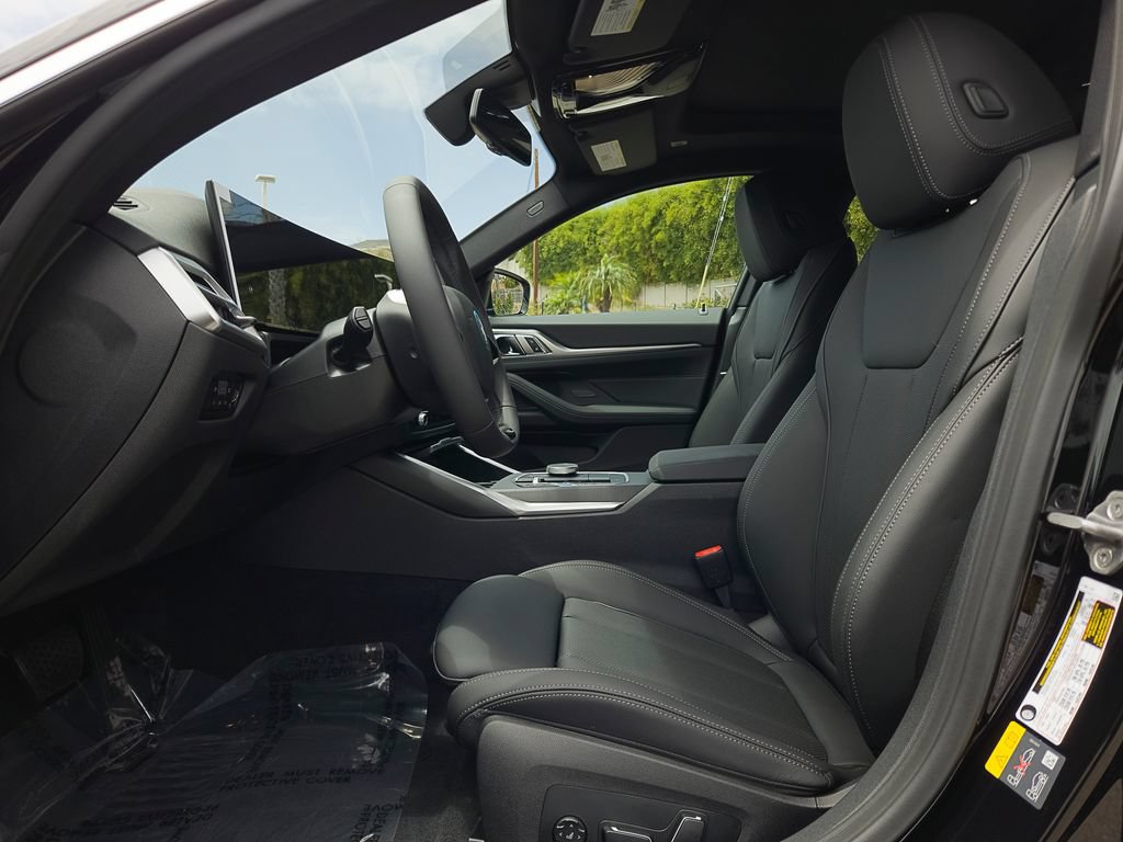 New 2026 BMW i4 eDrive40 w/ Parking Assistance Package RWD image 8