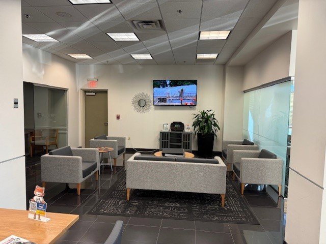 Certified 2023 Cadillac Escalade ESV V image 5