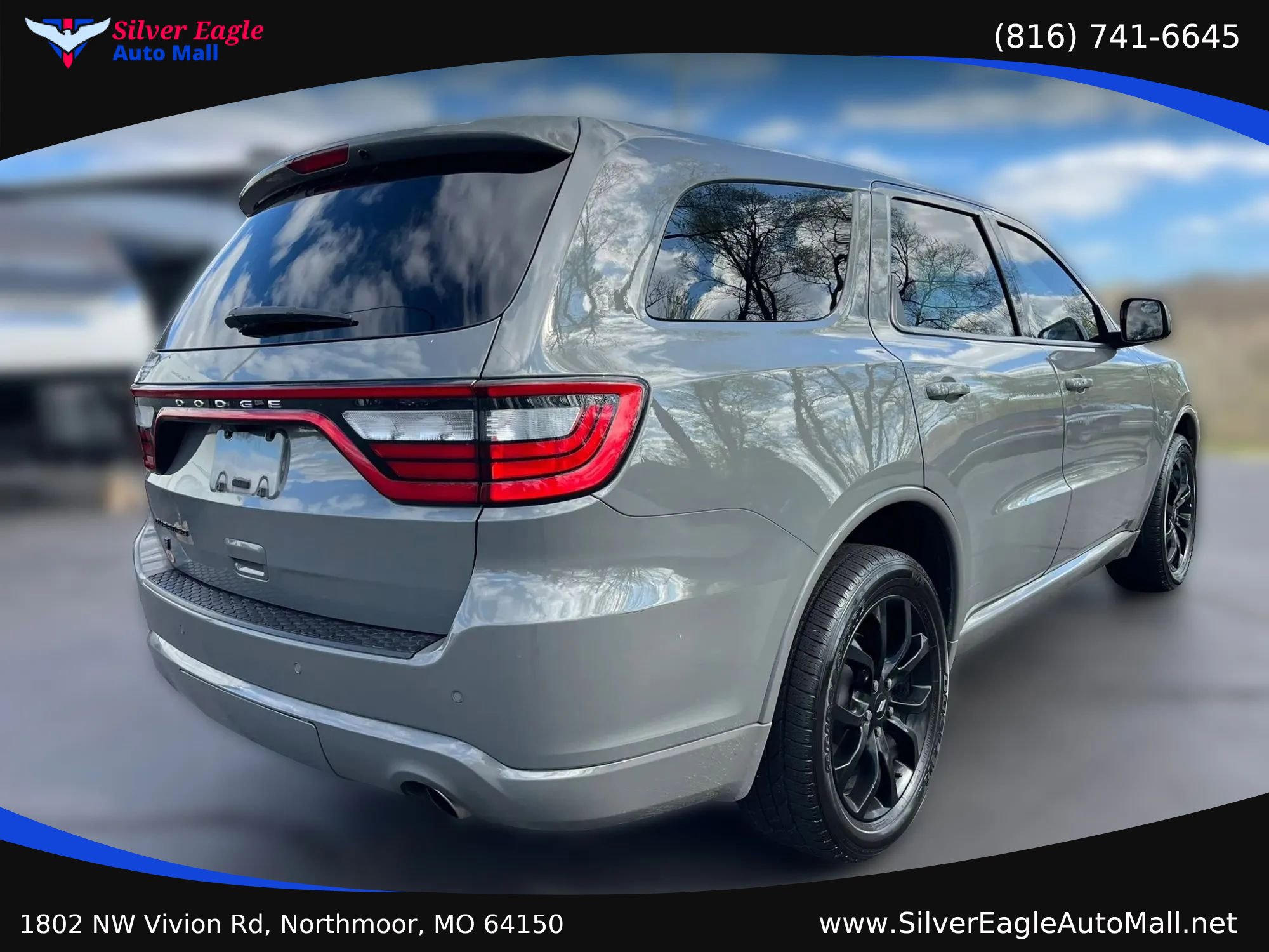 Used 2020 Dodge Durango SXT AWD/4WD image 4
