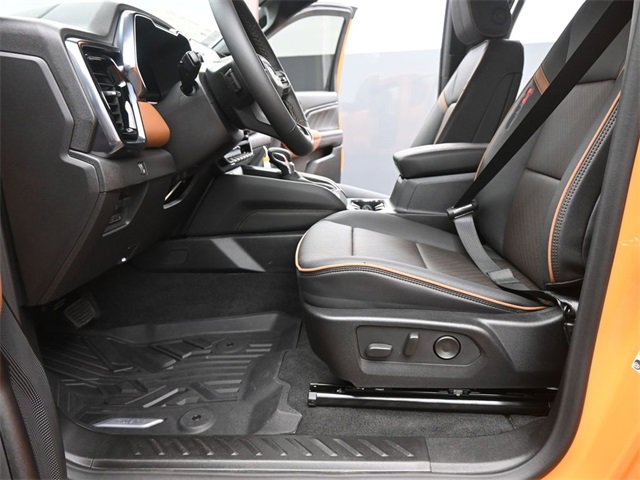 New 2026 GMC Canyon AT4 w/ AT4 Premium Package image 10