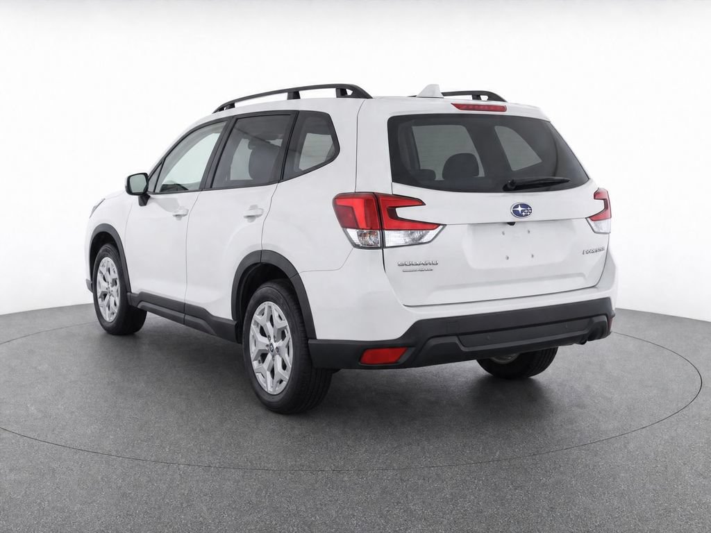 Used 2023 Subaru Forester AWD/4WD image 6