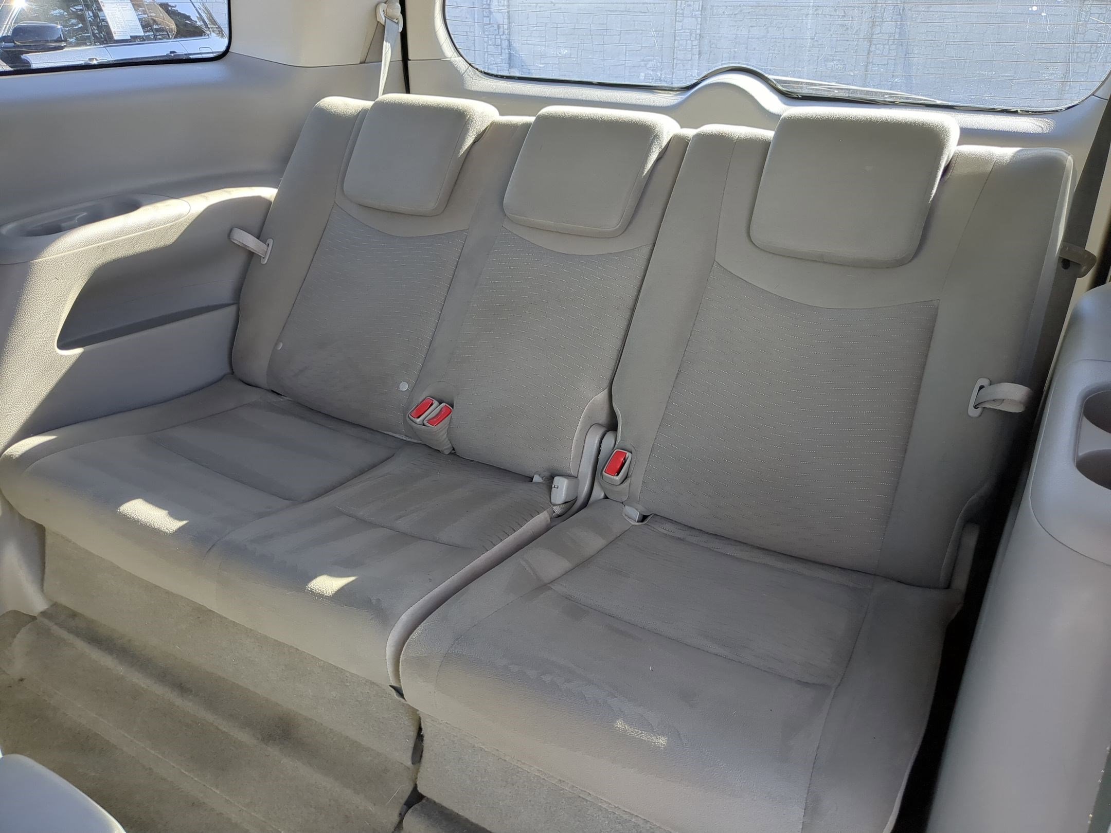 Used 2015 Nissan Quest S image 29