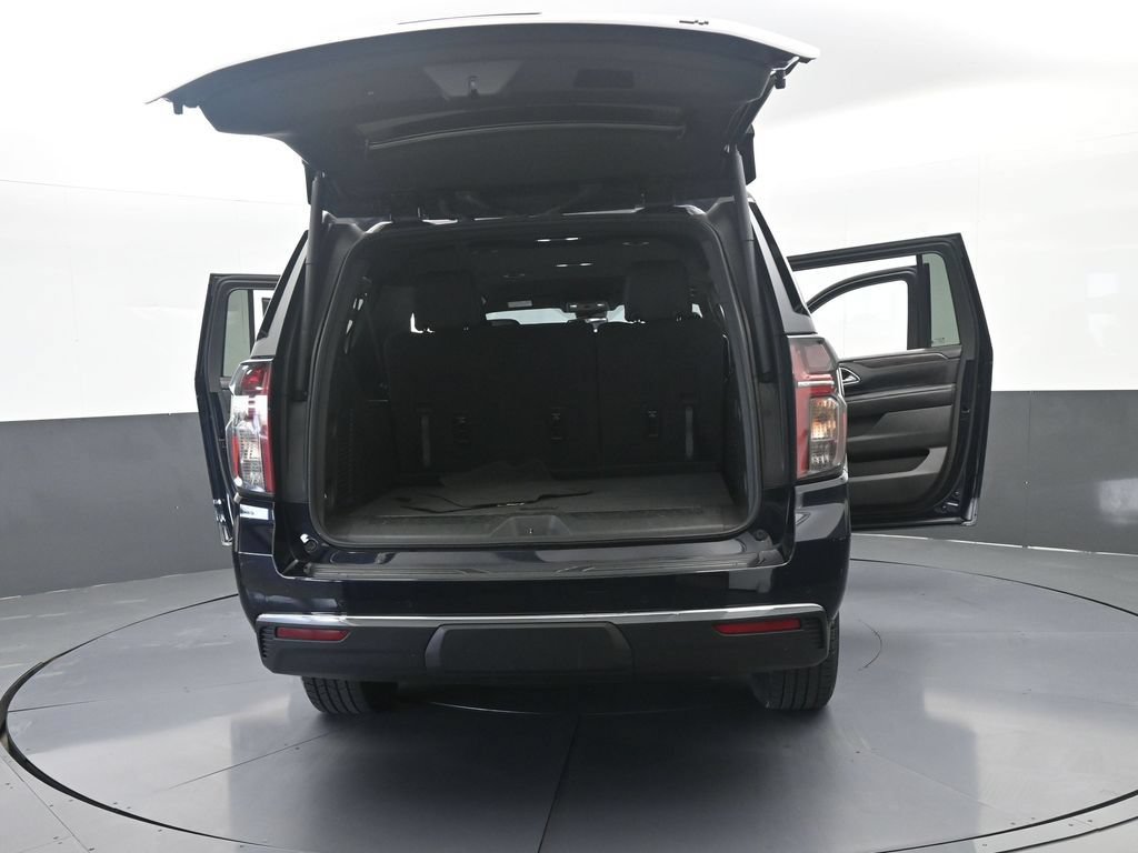 Used 2024 Chevrolet Suburban LT AWD/4WD image 76