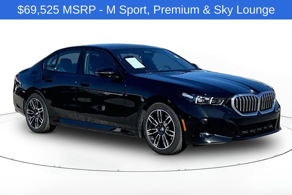 Used 2026 BMW 530i xDrive image 1