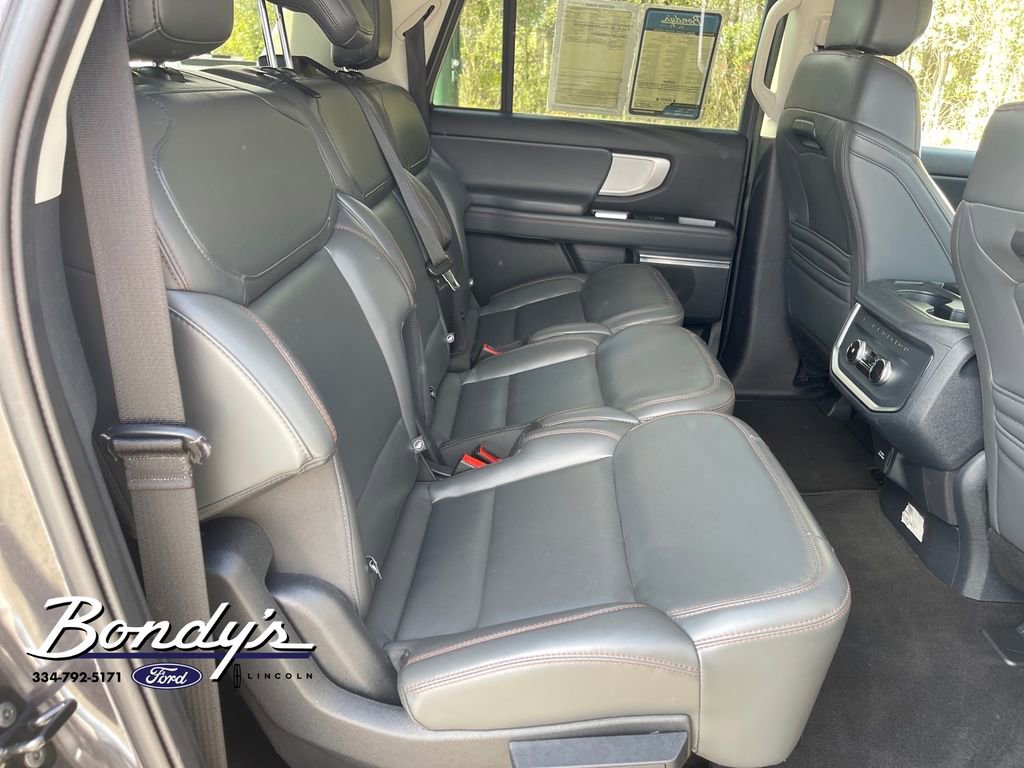 Used 2025 Ford Expedition Max Active image 16