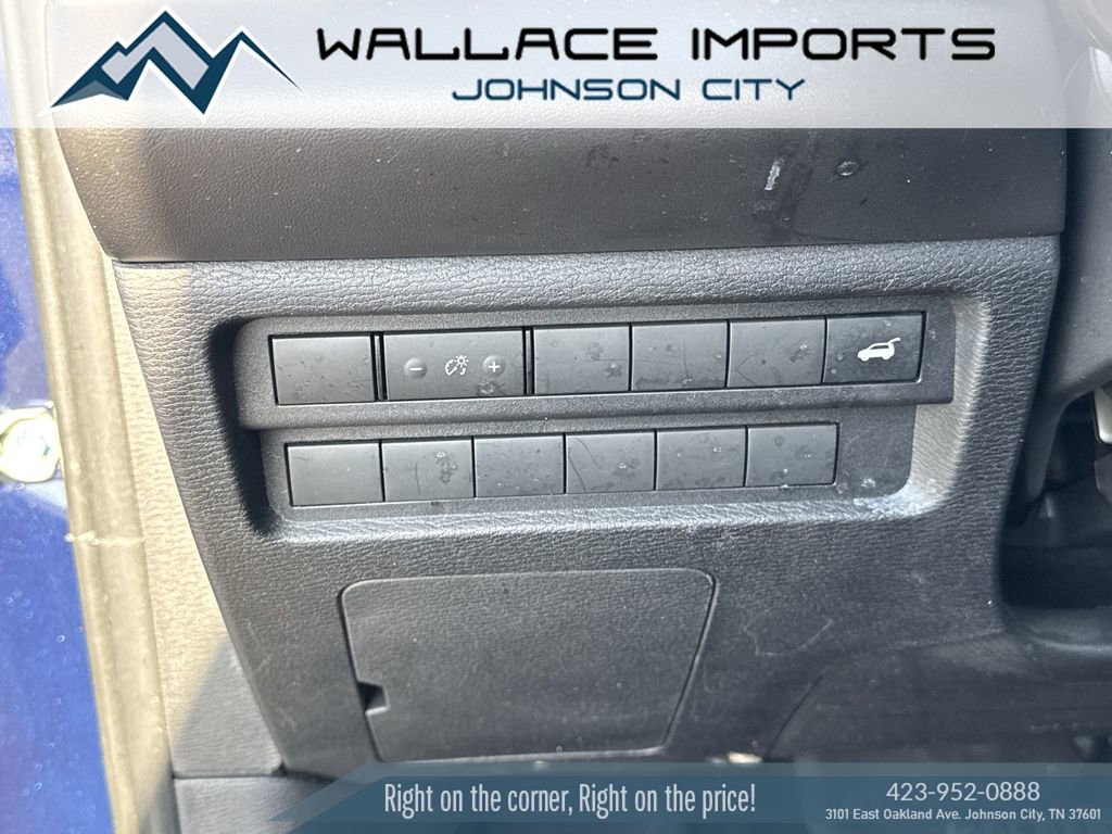 Used 2022 Mitsubishi Outlander SE image 33