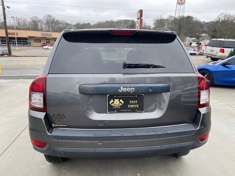 Used 2017 Jeep Compass Sport FWD image 6