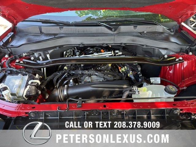 Used 2025 Ford Explorer Platinum AWD/4WD image 10