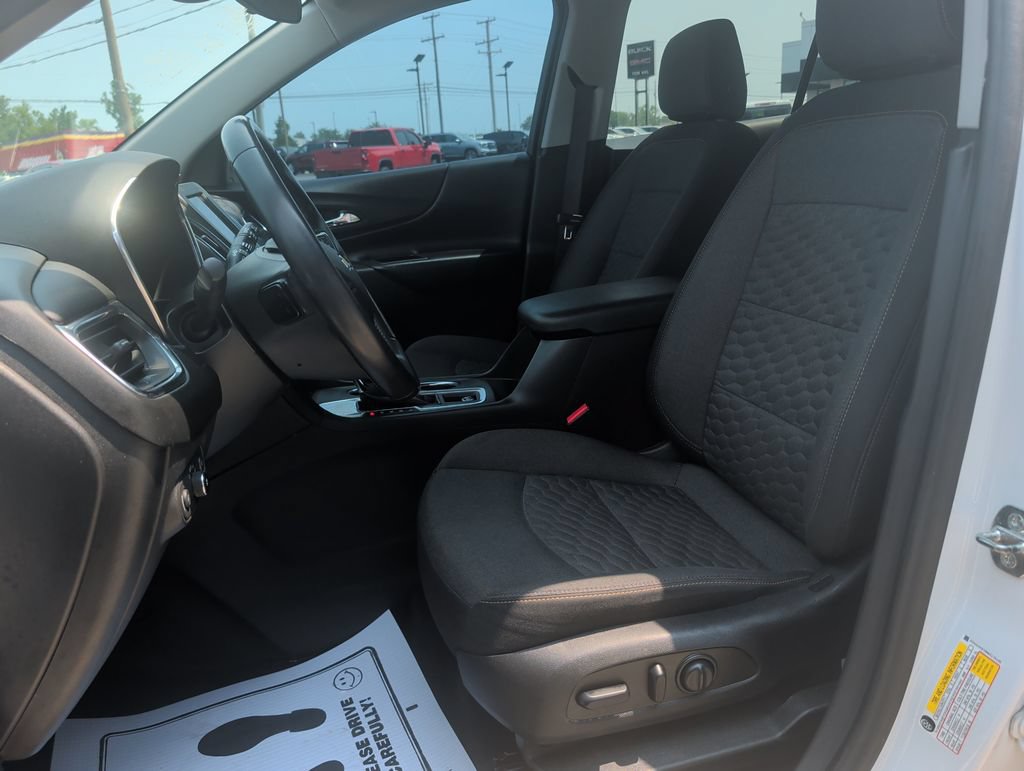 Used 2021 Chevrolet Equinox LT FWD image 8