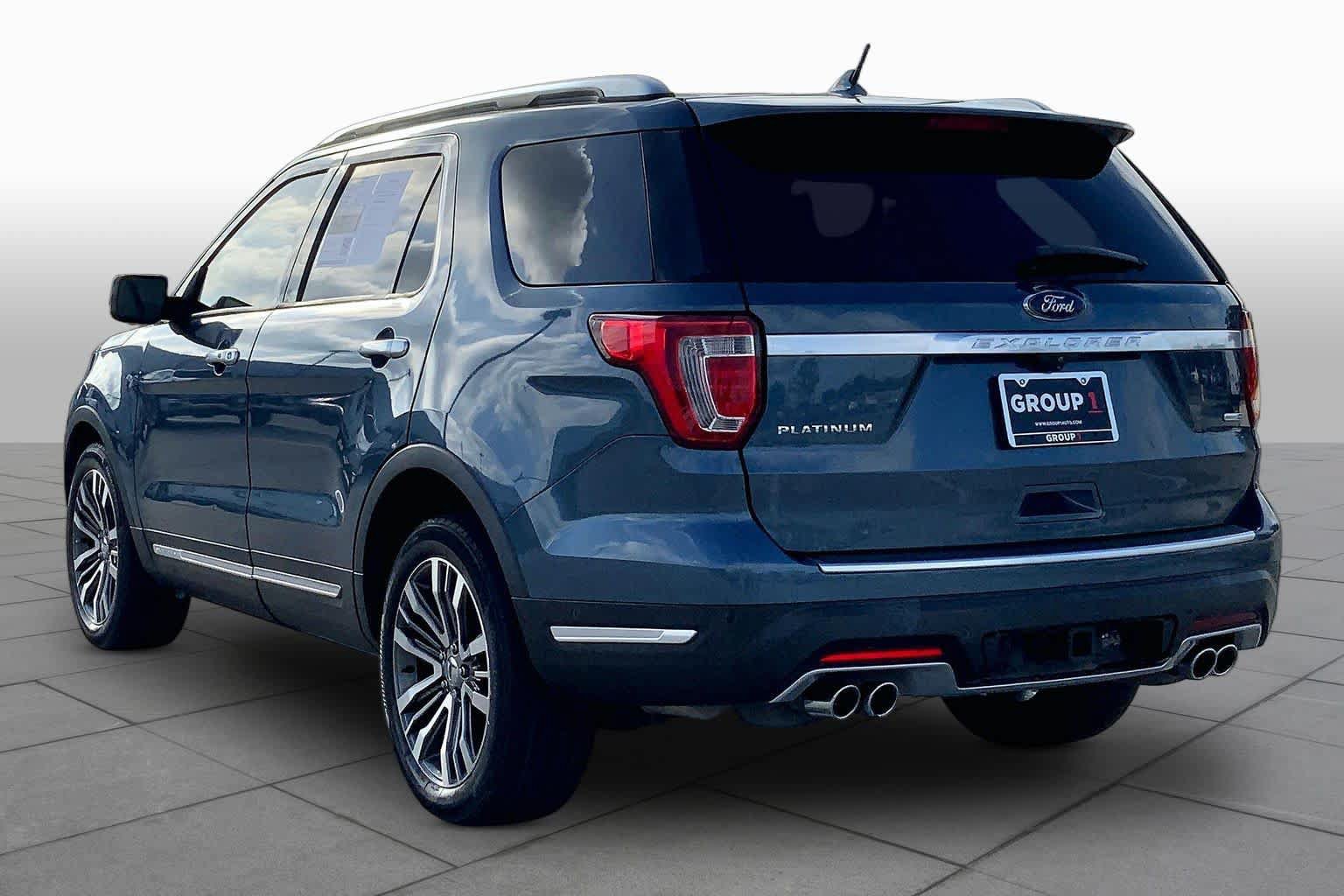 Used 2019 Ford Explorer Platinum AWD/4WD image 12