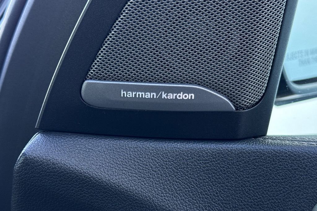 Used 2023 BMW X5 M50i w/ Executive Package image 20