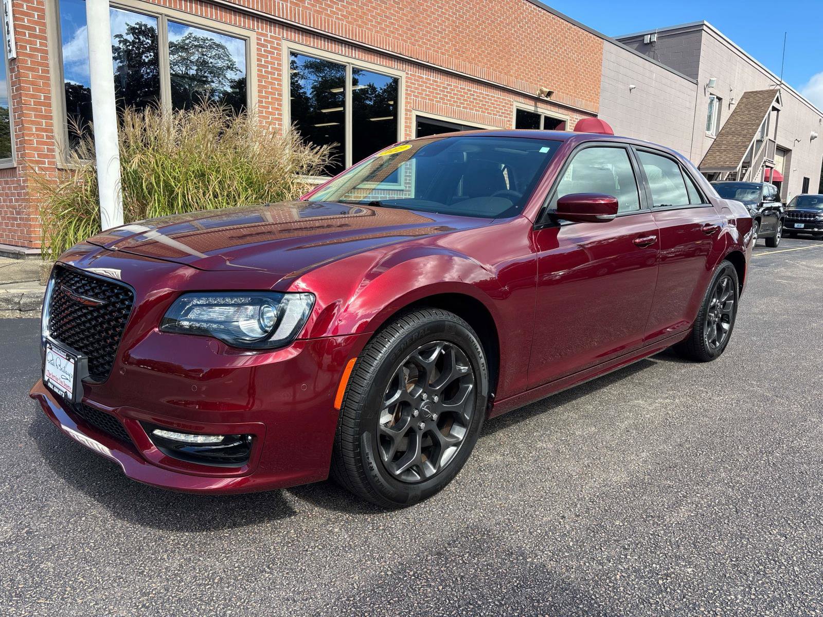 Used 2022 Chrysler 300 Touring L w/ Popular Equipment Group