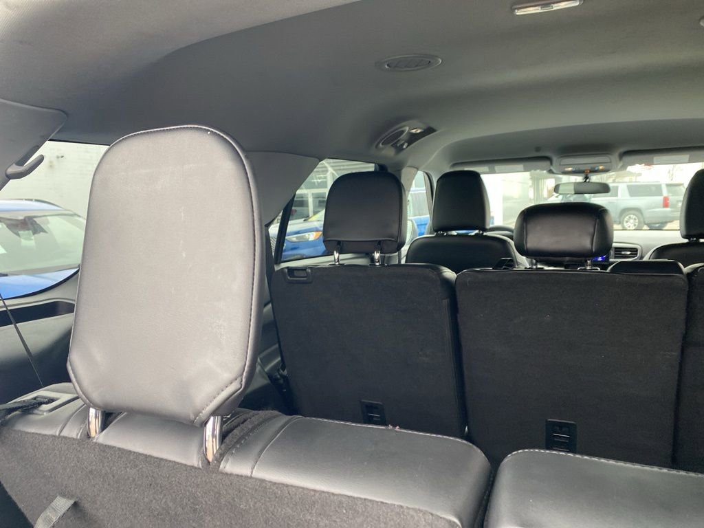 Certified 2023 Ford Explorer XLT w/ Equipment Group 202A image 9