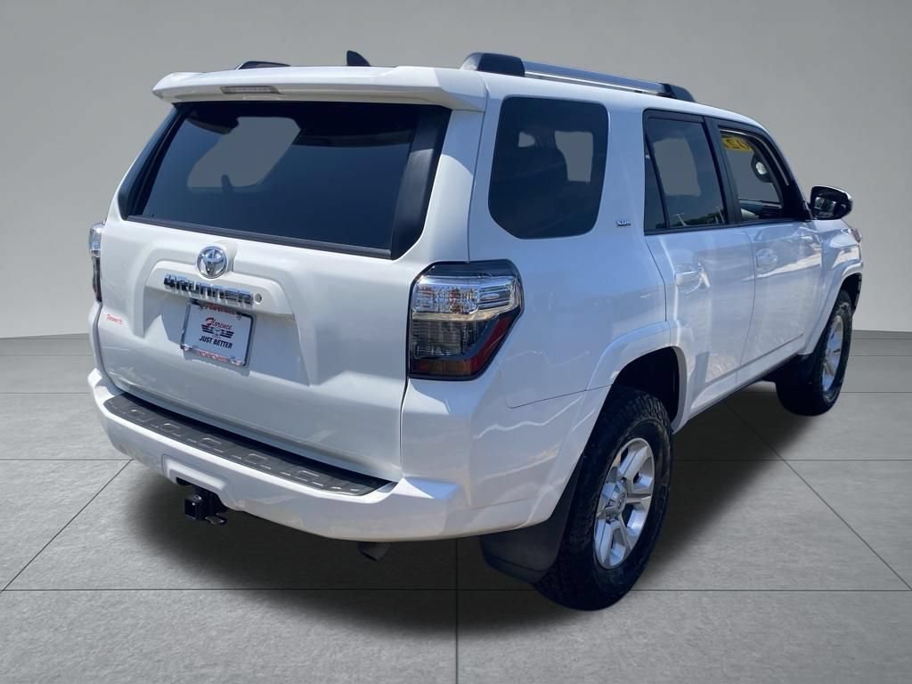 Used 2021 Toyota 4Runner SR5 AWD/4WD image 14