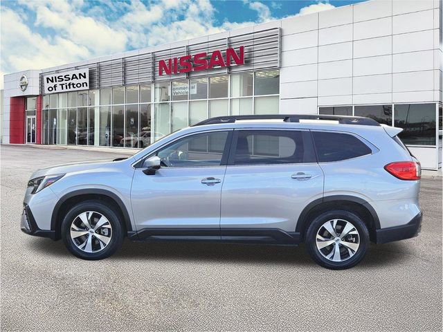 Used 2025 Subaru Ascent Premium image 7