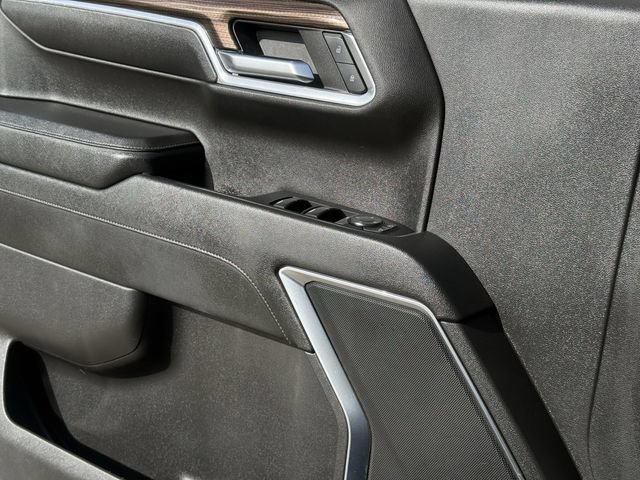 Used 2023 Chevrolet Silverado 1500 LT Trail Boss w/ Protection Package AWD/4WD image 19