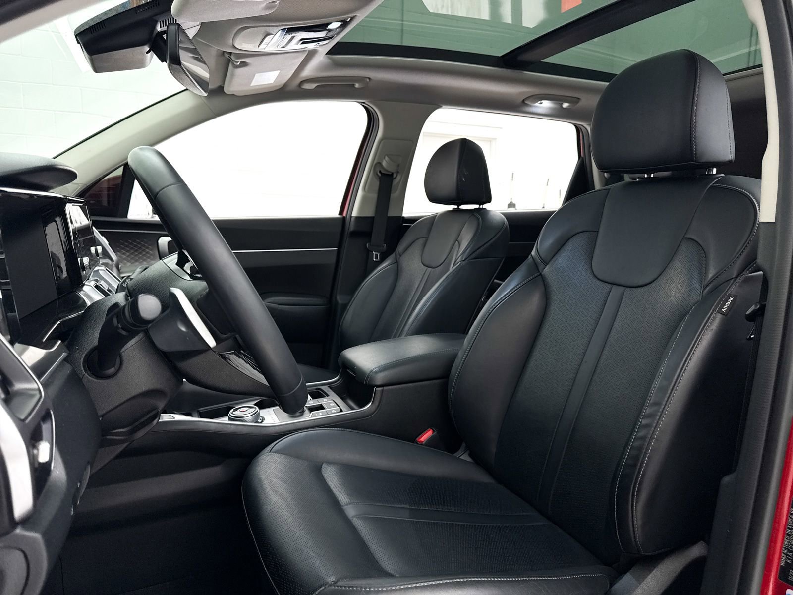 Certified 2023 Kia Sorento EX w/ Panoramic Sunroof Package FWD image 22