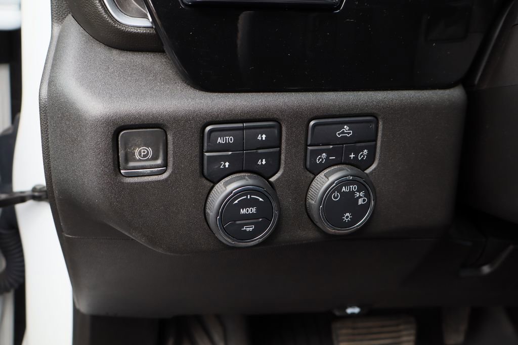 Certified 2023 Chevrolet Silverado 1500 LT image 12