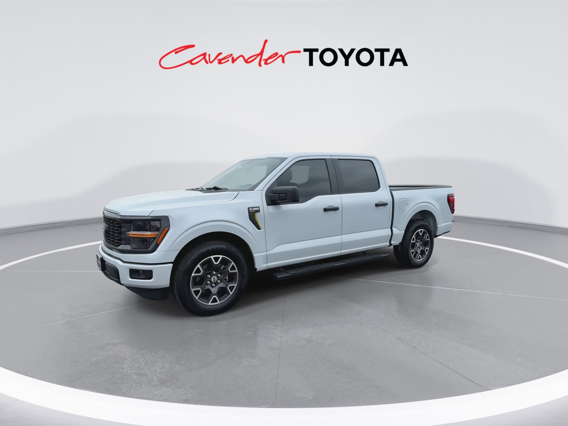 Used 2025 Ford F150 STX w/ Equipment Group 200A RWD image 4