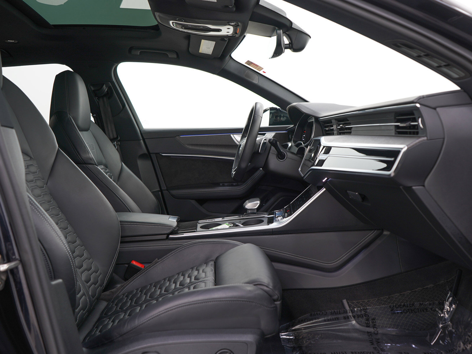 Used 2021 Audi RS 6 AWD/4WD image 21