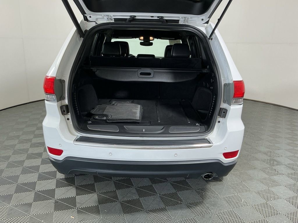 Used 2017 Jeep Grand Cherokee Limited AWD/4WD image 27