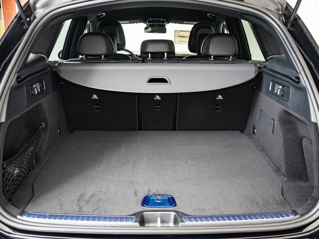 Certified 2025 Mercedes-Benz GLC 300 4MATIC image 18