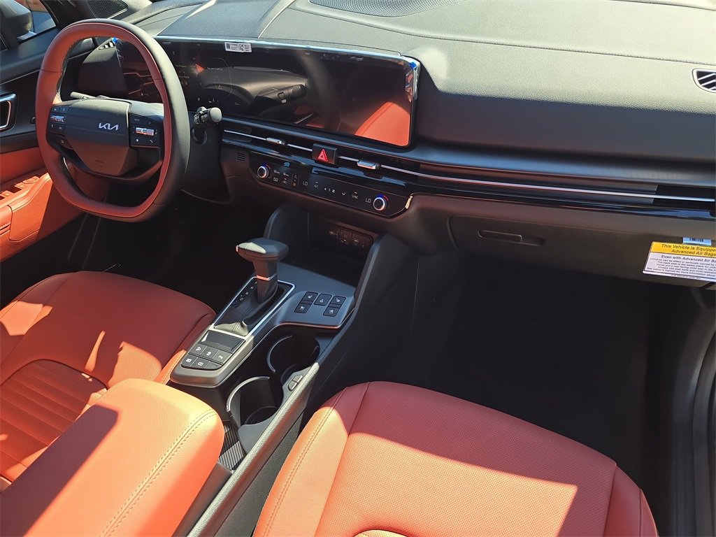 New 2026 Kia Sportage SX image 14