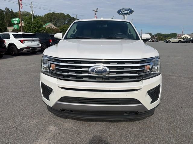 Used 2018 Ford Expedition Max XLT w/ Equipment Group 202A AWD/4WD image 2