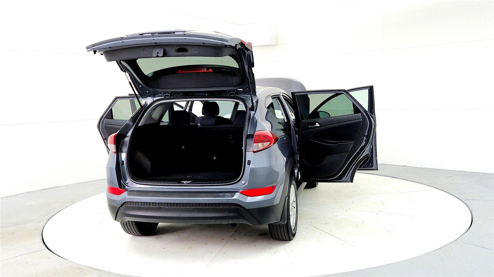 Used 2018 Hyundai Tucson SE AWD/4WD image 11