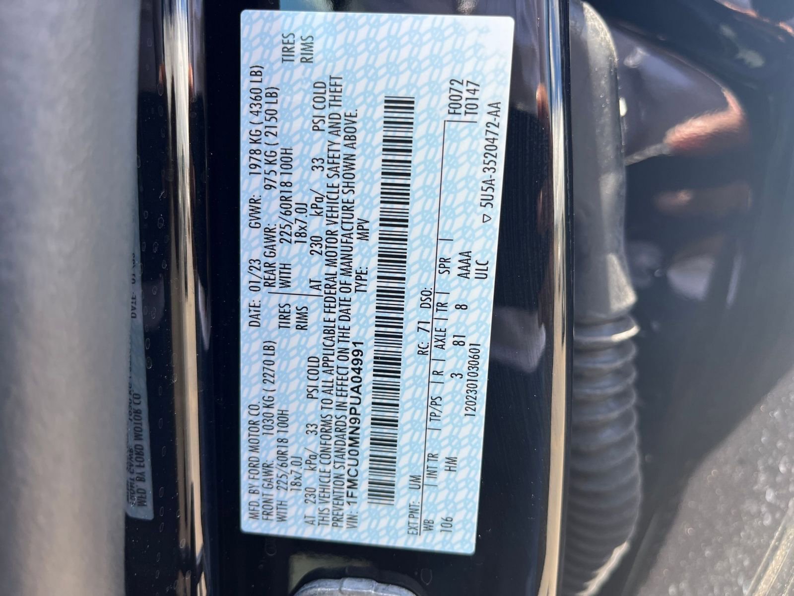 Used 2023 Ford Escape ST-Line image 29