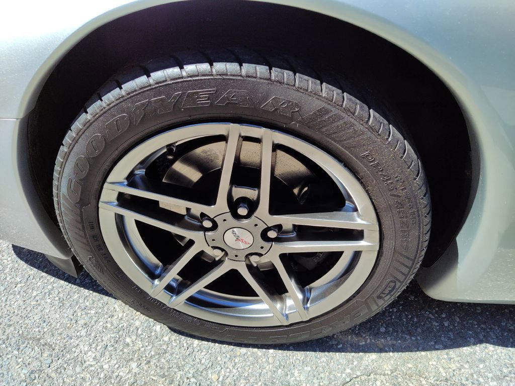 Used 2003 Chevrolet Corvette Convertible w/ Preferred Equipment Group1 image 19