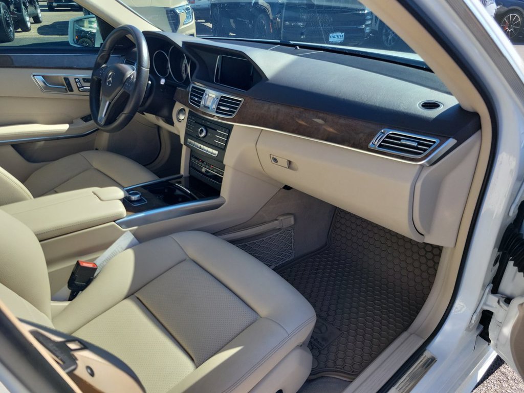 Used 2016 Mercedes-Benz E 350 Sedan image 29