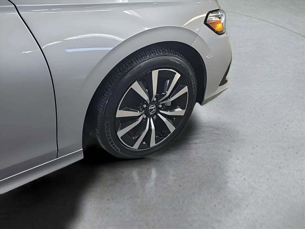 Used 2023 Honda Civic EX image 29