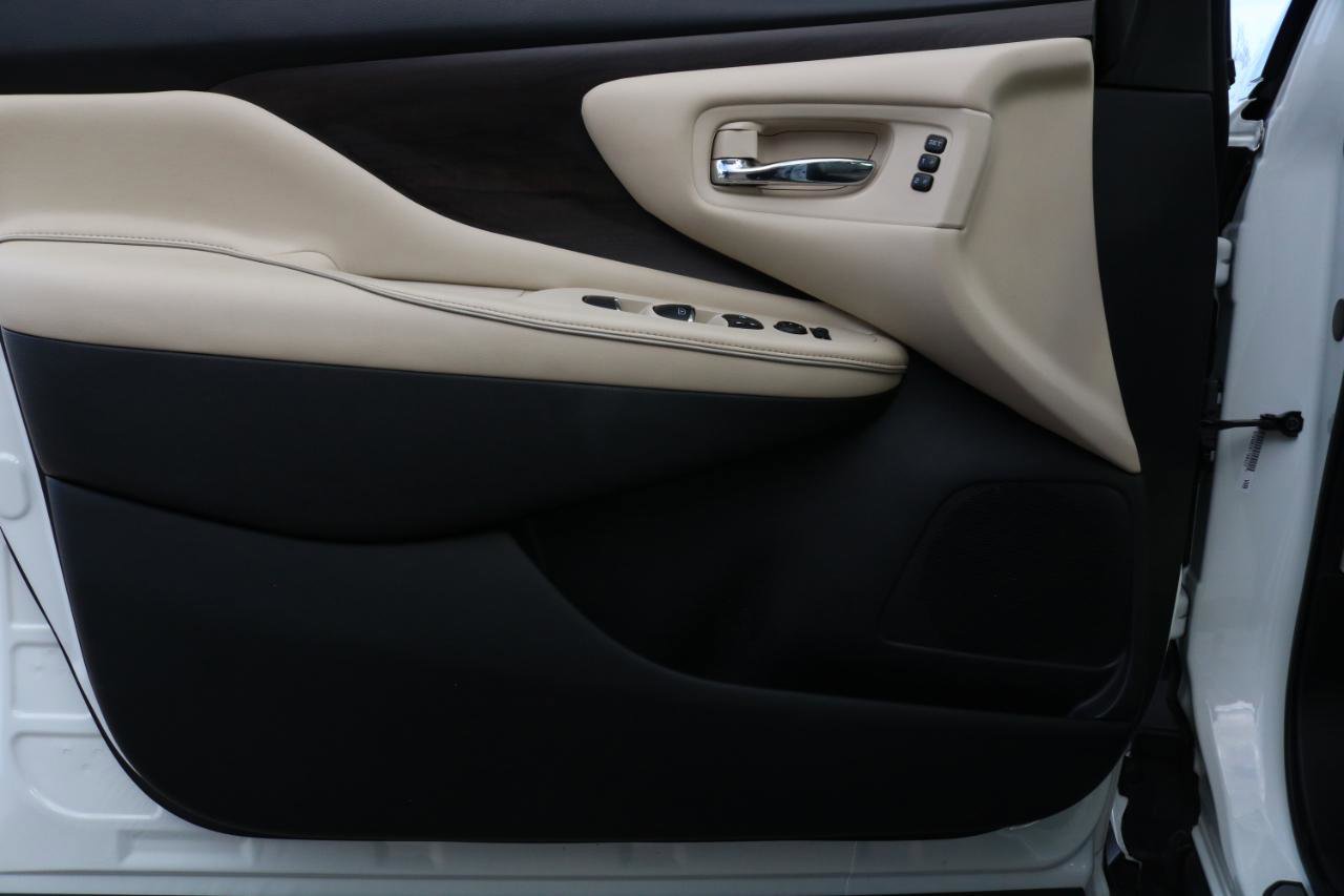 Used 2020 Nissan Murano Platinum image 18