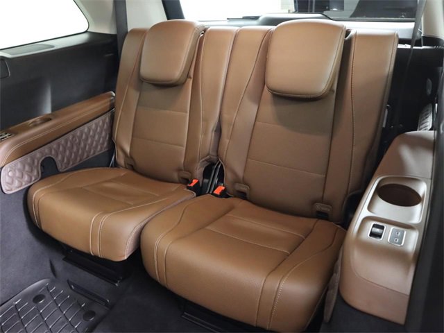 Used 2024 Mercedes-Benz GLS 450 4MATIC image 22