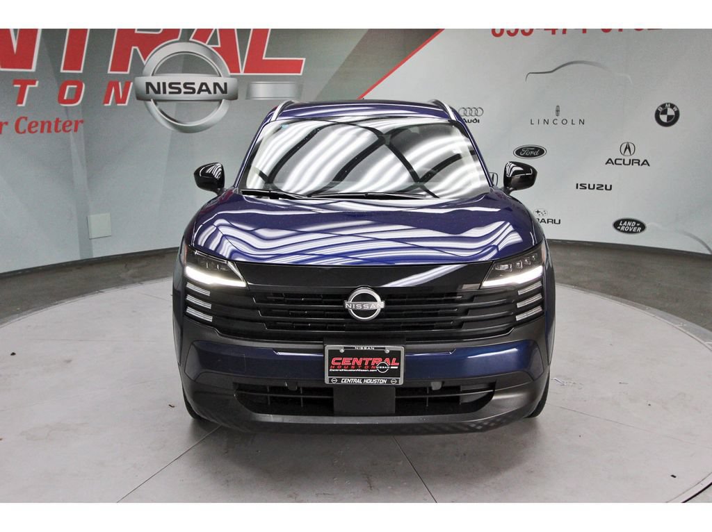 Used 2026 Nissan Kicks SV FWD image 2