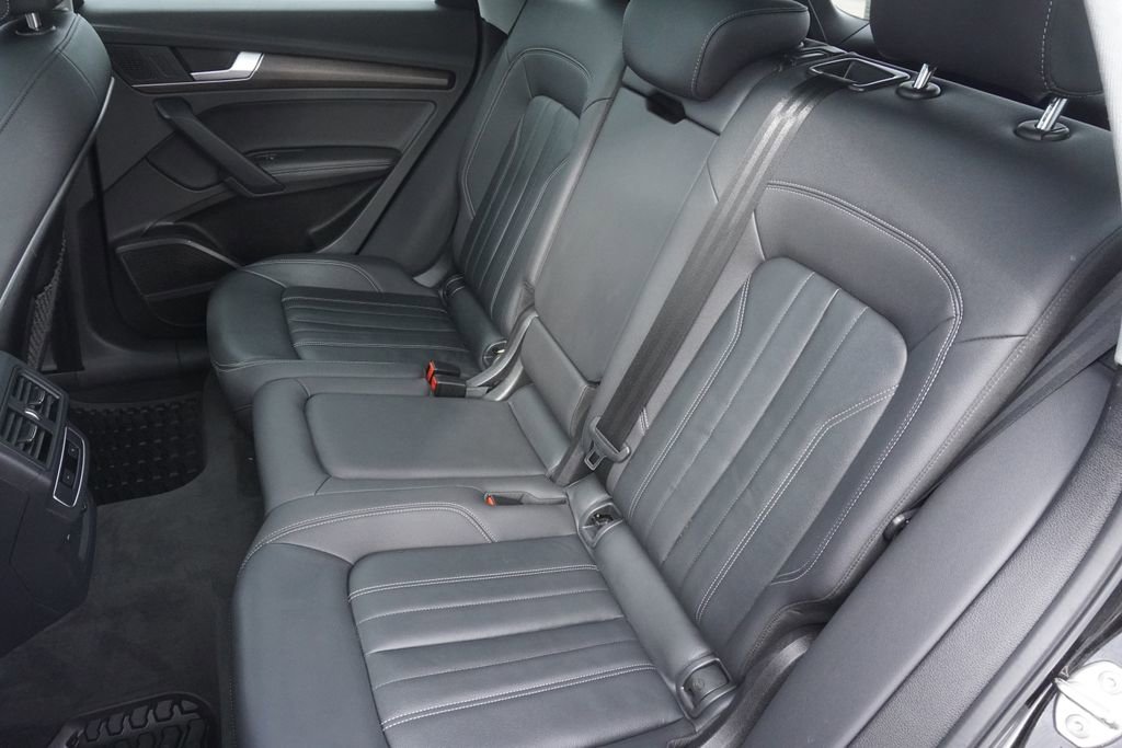 Used 2023 Audi Q5 2.0T Premium Plus image 30