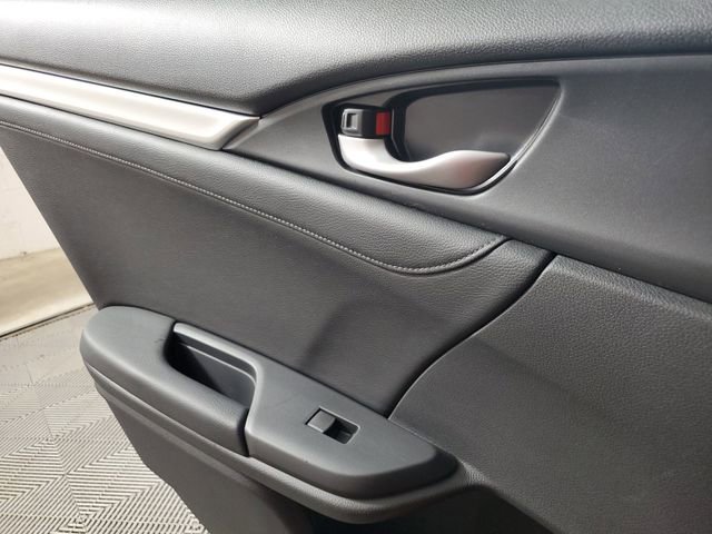 Used 2018 Honda Civic Touring image 16