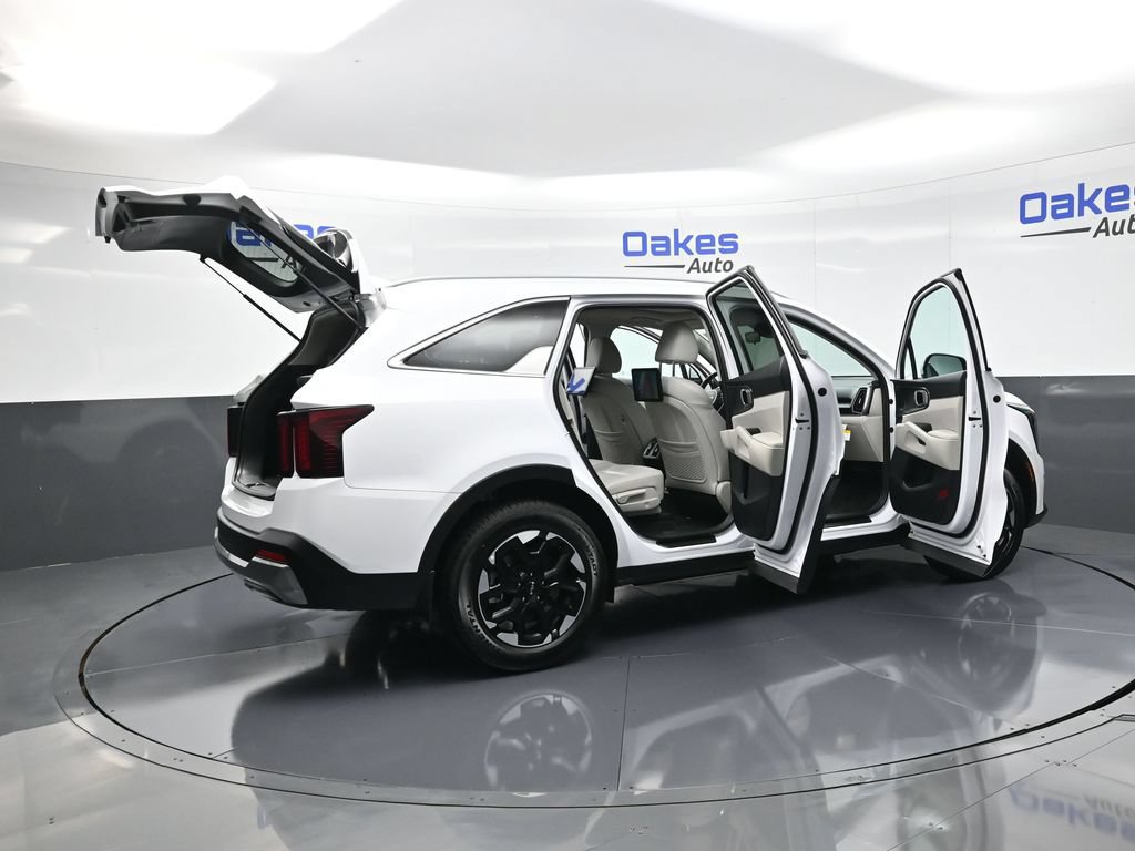 New 2025 Kia Sorento S w/ Panoramic Sunroof Package FWD image 51