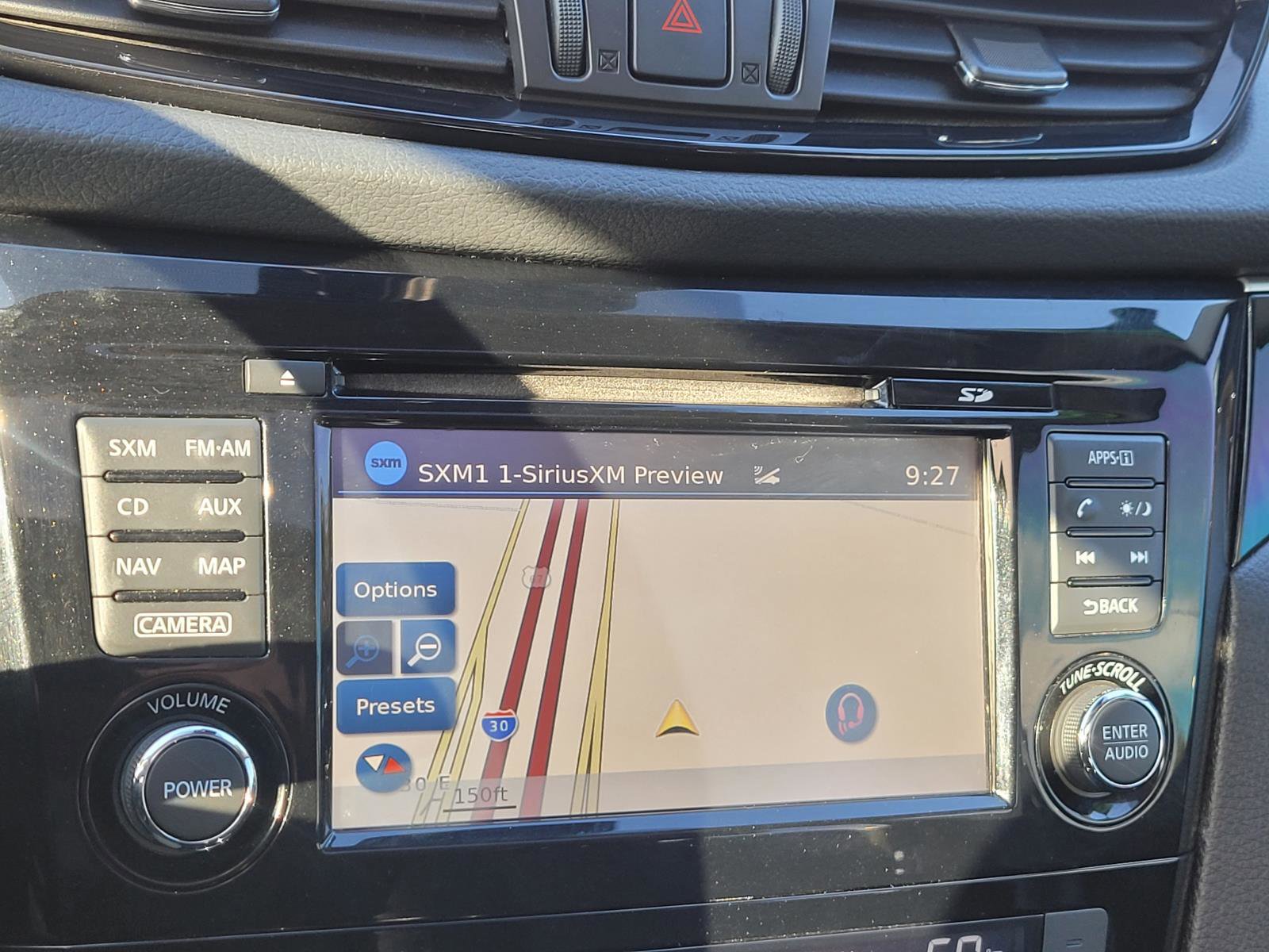 Used 2017 Nissan Rogue Sport SL w/ SL Premium Package image 11