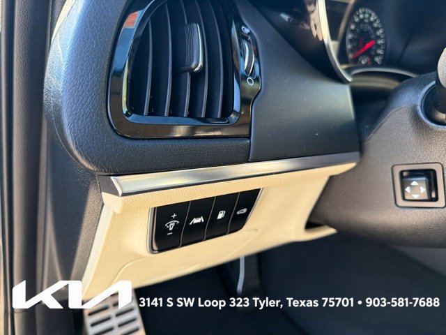 Used 2023 Kia Stinger GT2 RWD image 16