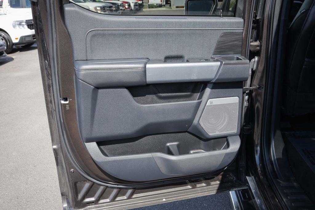 Used 2024 Ford F150 Lariat image 31