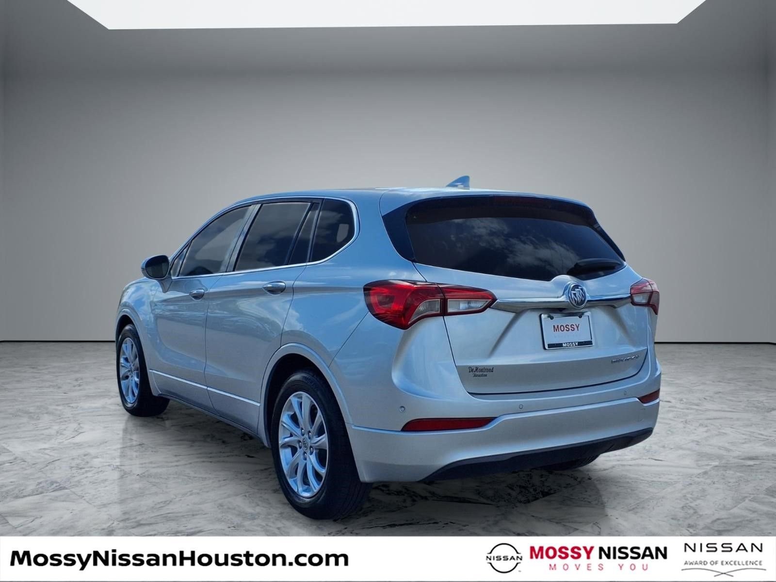 Used 2019 Buick Envision Preferred image 2