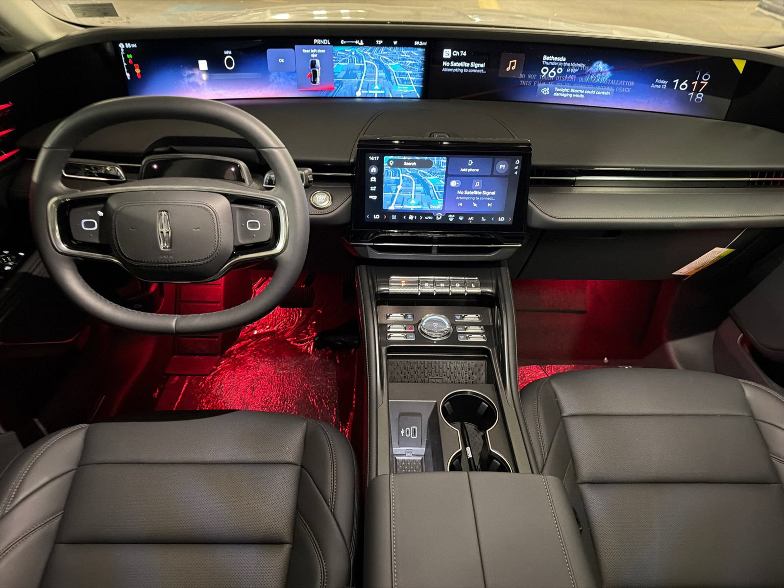 New 2026 Lincoln Nautilus Premier AWD/4WD image 16