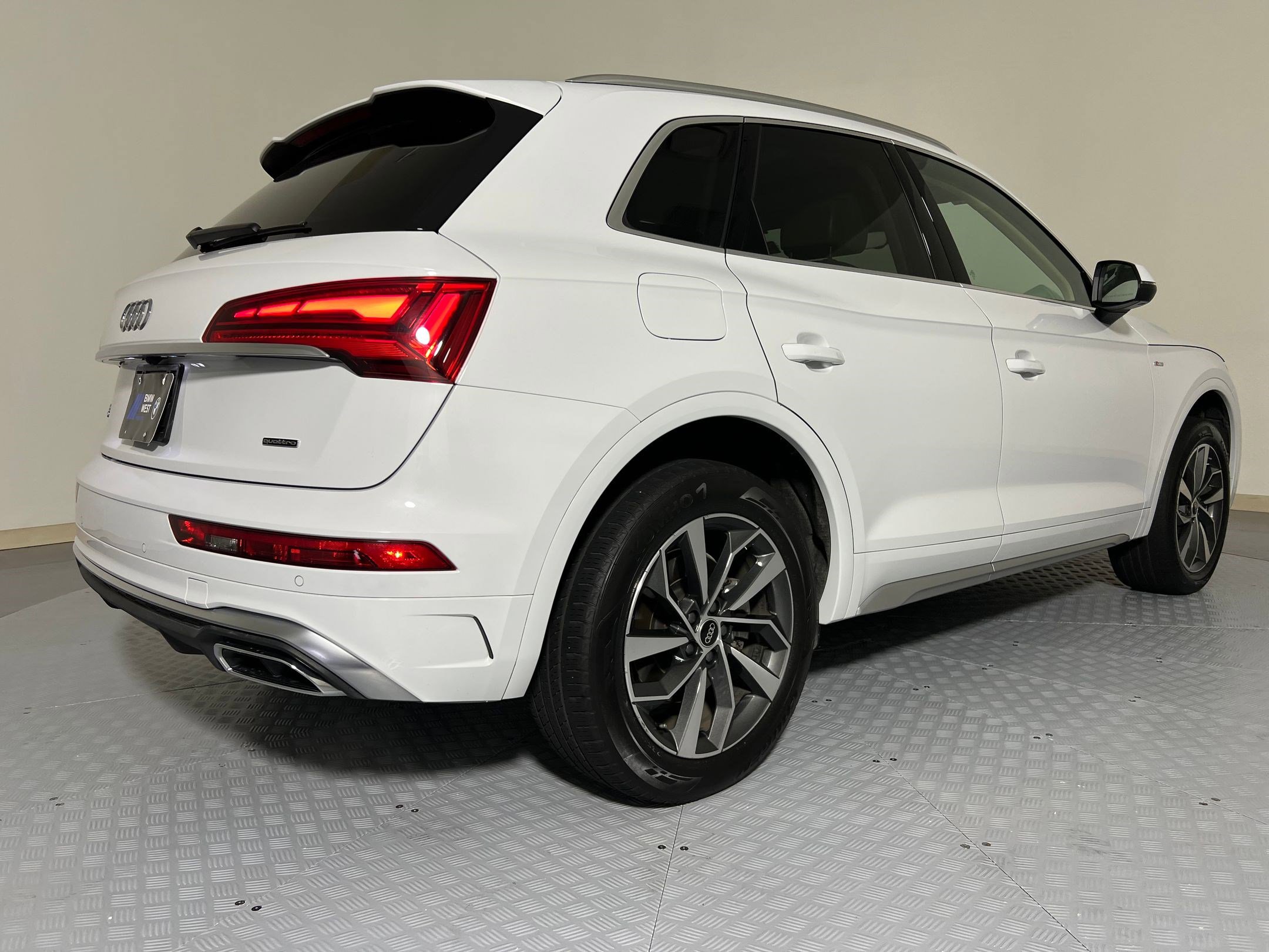 Used 2023 Audi Q5 2.0T Premium Plus image 8