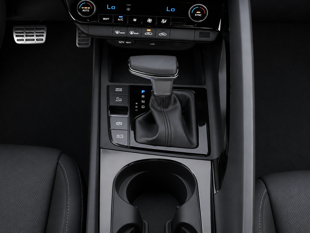 New 2026 Hyundai Elantra SEL Sport FWD image 19
