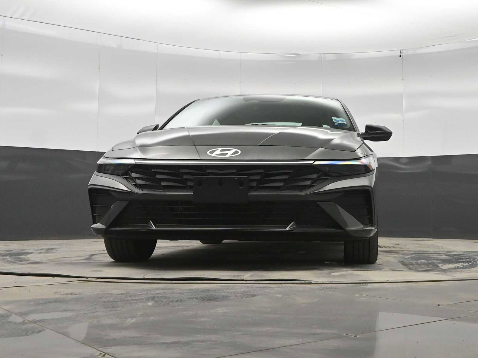 New 2026 Hyundai Elantra Sport image 32