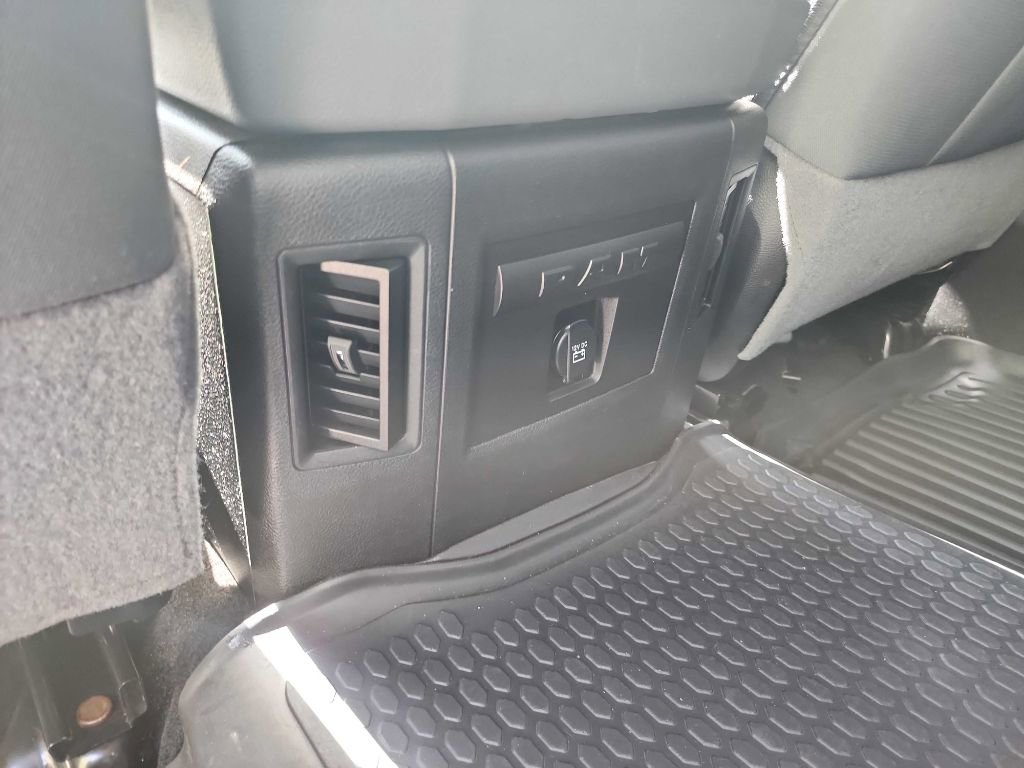 Used 2018 RAM 2500 Big Horn w/ Harvest Edition AWD/4WD image 36
